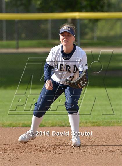 Thumbnail 2 in Elk Grove vs. River City (Victory Pre-Season T.O.C.) photogallery.