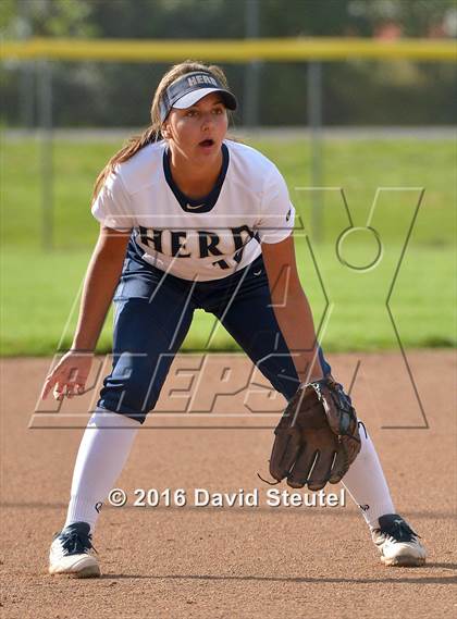 Thumbnail 2 in Elk Grove vs. River City (Victory Pre-Season T.O.C.) photogallery.