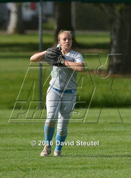 Thumbnail 1 in Elk Grove vs. River City (Victory Pre-Season T.O.C.) photogallery.