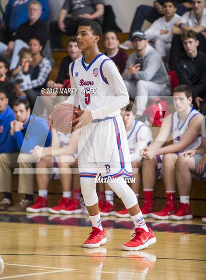 Thumbnail 2 in  Buchanan vs. Vanden (Holiday Hoops Classic) photogallery.