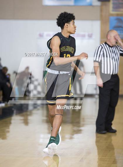 Thumbnail 2 in  Buchanan vs. Vanden (Holiday Hoops Classic) photogallery.
