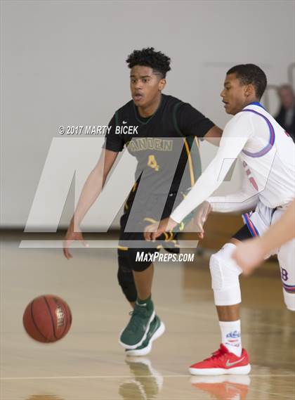 Thumbnail 1 in  Buchanan vs. Vanden (Holiday Hoops Classic) photogallery.
