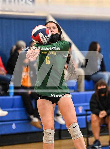 Thumbnail 2 in Albany vs Casa Grande (Tamalpais Tournament) photogallery.
