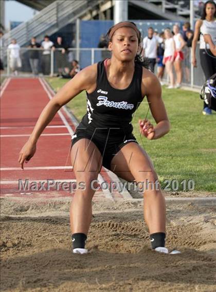 Thumbnail 2 in Kern Invitational - Long/Triple Jump photogallery.