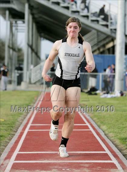 Thumbnail 2 in Kern Invitational - Long/Triple Jump photogallery.