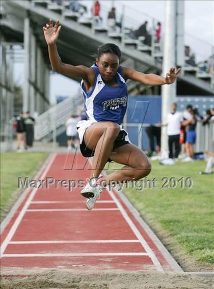 Thumbnail 2 in Kern Invitational - Long/Triple Jump photogallery.