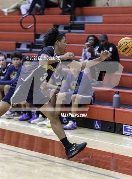 Thumbnail 3 in Leuzinger vs. Millikan photogallery.