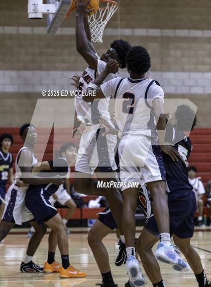 Thumbnail 2 in Leuzinger vs. Millikan photogallery.