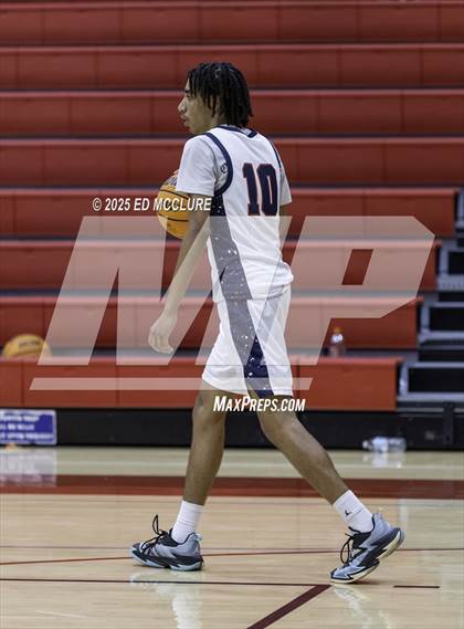 Thumbnail 2 in Leuzinger vs. Millikan photogallery.