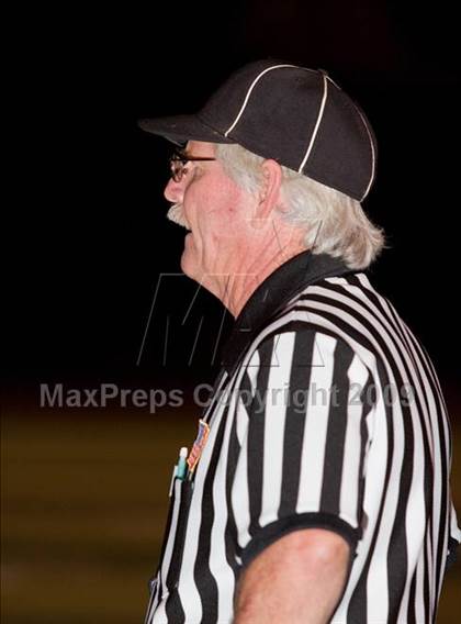 Thumbnail 2 in Hart vs. El Camino Real photogallery.