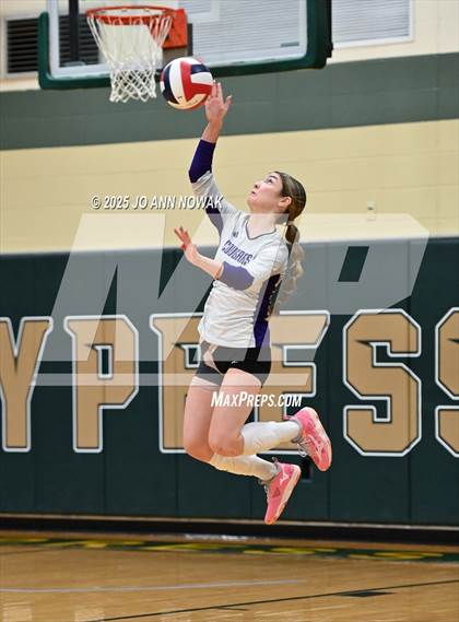 Thumbnail 1 in Barbers Hill vs. College Station (UIL 5A D1 Area Playoff) photogallery.