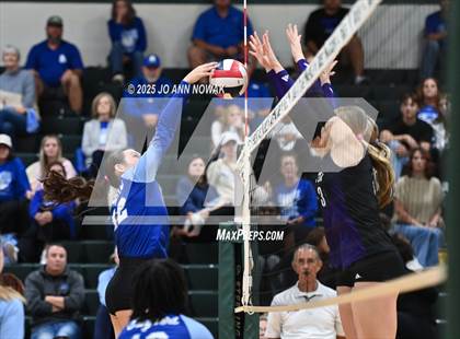 Thumbnail 1 in Barbers Hill vs. College Station (UIL 5A D1 Volleyball Area Playoff) photogallery.