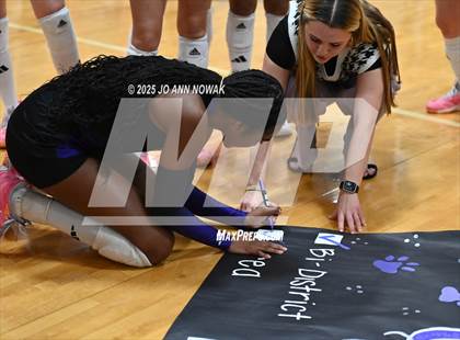 Thumbnail 3 in Barbers Hill vs. College Station (UIL 5A D1 Volleyball Area Playoff) photogallery.