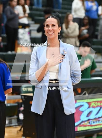 Thumbnail 1 in Barbers Hill vs. College Station (UIL 5A D1 Volleyball Area Playoff) photogallery.