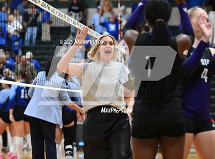 Thumbnail 3 in Barbers Hill vs. College Station (UIL 5A D1 Volleyball Area Playoff) photogallery.