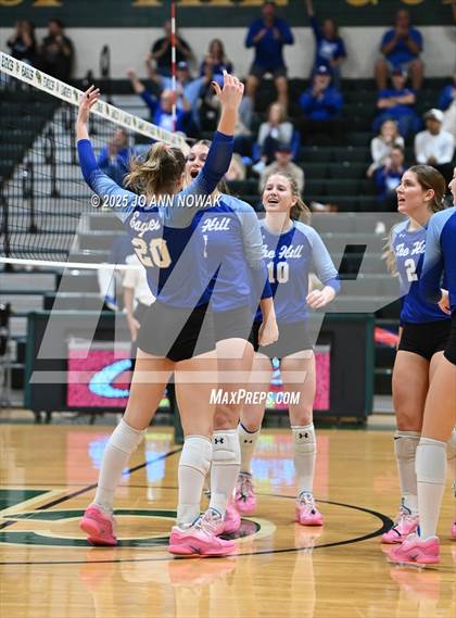 Thumbnail 1 in Barbers Hill vs. College Station (UIL 5A D1 Area Playoff) photogallery.