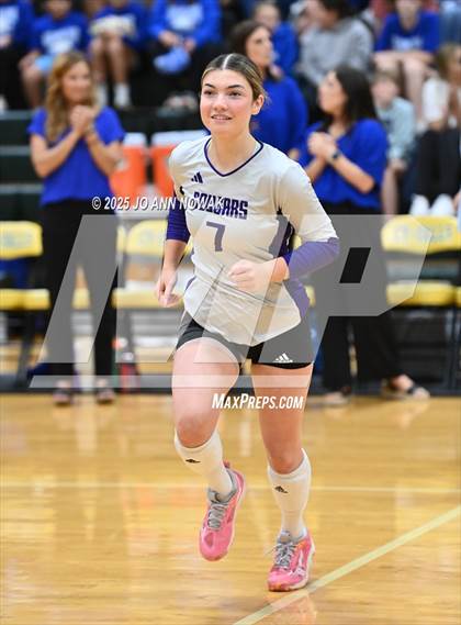 Thumbnail 3 in Barbers Hill vs. College Station (UIL 5A D1 Area Playoff) photogallery.