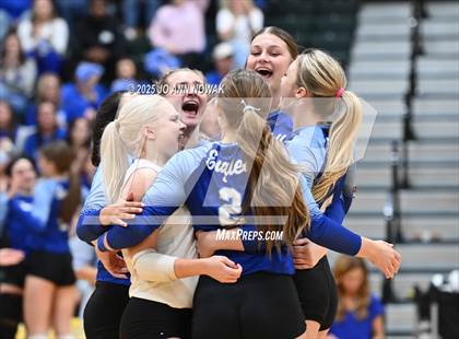 Thumbnail 3 in Barbers Hill vs. College Station (UIL 5A D1 Area Playoff) photogallery.