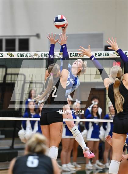 Thumbnail 3 in Barbers Hill vs. College Station (UIL 5A D1 Volleyball Area Playoff) photogallery.