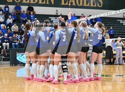 Thumbnail 1 in Barbers Hill vs. College Station (UIL 5A D1 Area Playoff) photogallery.