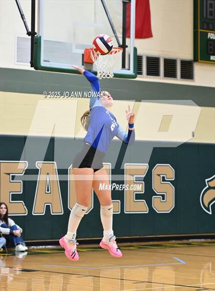 Thumbnail 2 in Barbers Hill vs. College Station (UIL 5A D1 Area Playoff) photogallery.