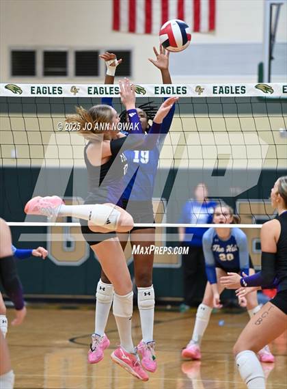 Thumbnail 2 in Barbers Hill vs. College Station (UIL 5A D1 Volleyball Area Playoff) photogallery.