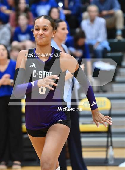 Thumbnail 1 in Barbers Hill vs. College Station (UIL 5A D1 Area Playoff) photogallery.