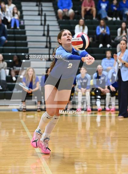 Thumbnail 1 in Barbers Hill vs. College Station (UIL 5A D1 Volleyball Area Playoff) photogallery.