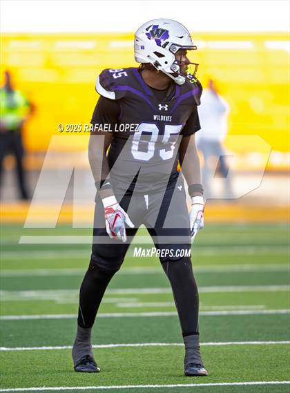 Thumbnail 3 in DeSoto vs. Willis (UIL 6A D2 Football Quarterfinals) photogallery.
