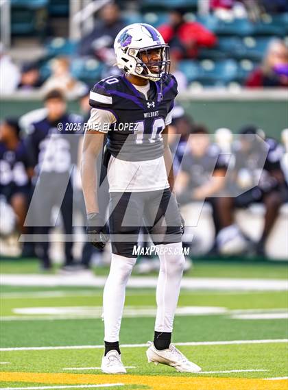 Thumbnail 1 in DeSoto vs. Willis (UIL 6A D2 Football Quarterfinals) photogallery.