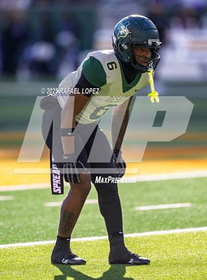 Thumbnail 1 in DeSoto vs. Willis (UIL 6A D2 Football Quarterfinals) photogallery.