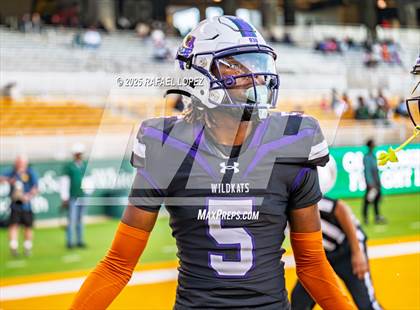 Thumbnail 3 in DeSoto vs. Willis (UIL 6A D2 Football Quarterfinals) photogallery.