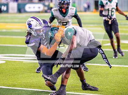 Thumbnail 3 in DeSoto vs. Willis (UIL 6A D2 Football Quarterfinals) photogallery.