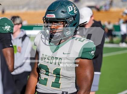 Thumbnail 1 in DeSoto vs. Willis (UIL 6A D2 Football Quarterfinals) photogallery.