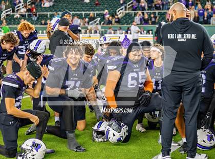 Thumbnail 1 in DeSoto vs. Willis (UIL 6A D2 Football Quarterfinals) photogallery.