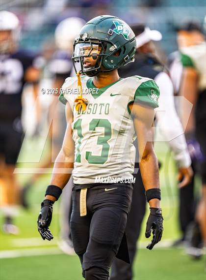 Thumbnail 3 in DeSoto vs. Willis (UIL 6A D2 Football Quarterfinals) photogallery.