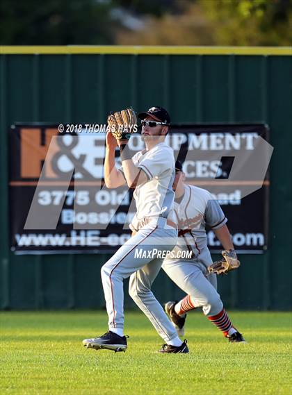 Thumbnail 3 in Captain Shreve @ Northwood photogallery.