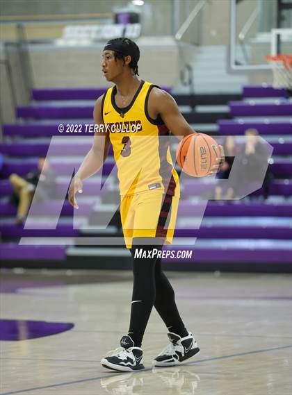 Thumbnail 2 in Corner Canyon vs. Beaumont United (Utah Holiday Hoopfest) photogallery.