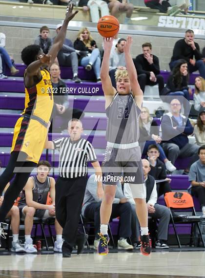 Thumbnail 1 in Corner Canyon vs. Beaumont United (Utah Holiday Hoopfest) photogallery.