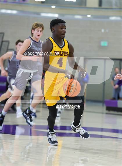 Thumbnail 3 in Corner Canyon vs. Beaumont United (Utah Holiday Hoopfest) photogallery.