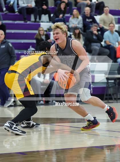 Thumbnail 3 in Corner Canyon vs. Beaumont United (Utah Holiday Hoopfest) photogallery.