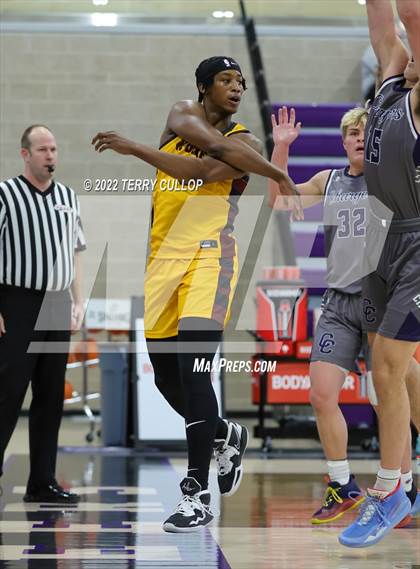 Thumbnail 1 in Corner Canyon vs. Beaumont United (Utah Holiday Hoopfest) photogallery.