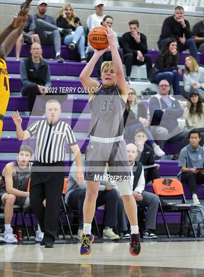 Thumbnail 3 in Corner Canyon vs. Beaumont United (Utah Holiday Hoopfest) photogallery.