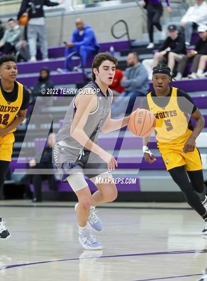 Thumbnail 3 in Corner Canyon vs. Beaumont United (Utah Holiday Hoopfest) photogallery.
