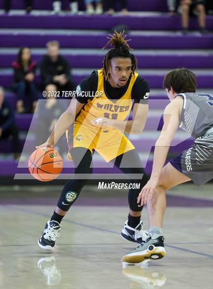 Thumbnail 1 in Corner Canyon vs. Beaumont United (Utah Holiday Hoopfest) photogallery.