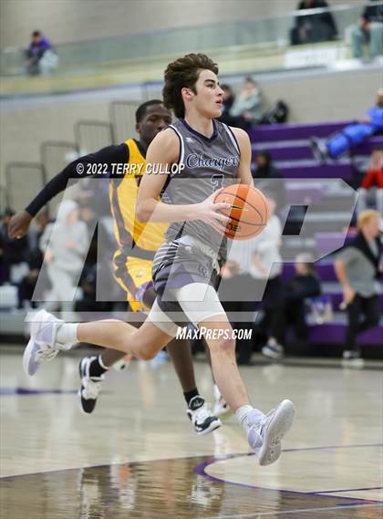 Thumbnail 2 in Corner Canyon vs. Beaumont United (Utah Holiday Hoopfest) photogallery.