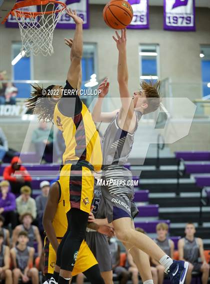 Thumbnail 2 in Corner Canyon vs. Beaumont United (Utah Holiday Hoopfest) photogallery.