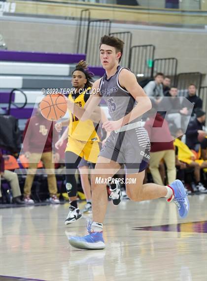 Thumbnail 3 in Corner Canyon vs. Beaumont United (Utah Holiday Hoopfest) photogallery.