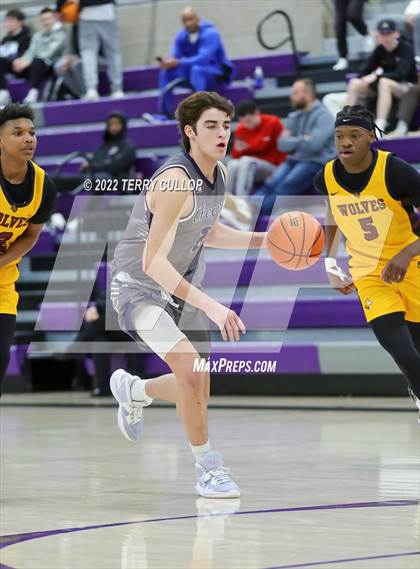 Thumbnail 2 in Corner Canyon vs. Beaumont United (Utah Holiday Hoopfest) photogallery.