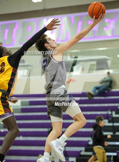 Thumbnail 3 in Corner Canyon vs. Beaumont United (Utah Holiday Hoopfest) photogallery.